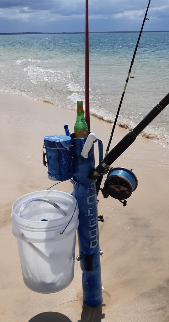 RODGOD 2.3 CAMMO BIG FISH. LONG Bait Bucket – RODGOD FISHING STATION